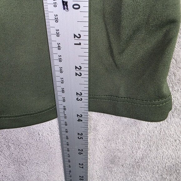 Womens Greg Norman ML75 Green Sleeveless Golf Polo Shirt Embroidered Rose Size L - Picture 6 of 7